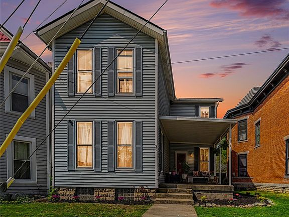 2nd image of 39 S Cherry St