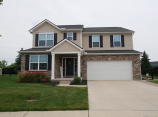 41402 Altissimo Dr, Clinton Township, MI 48038