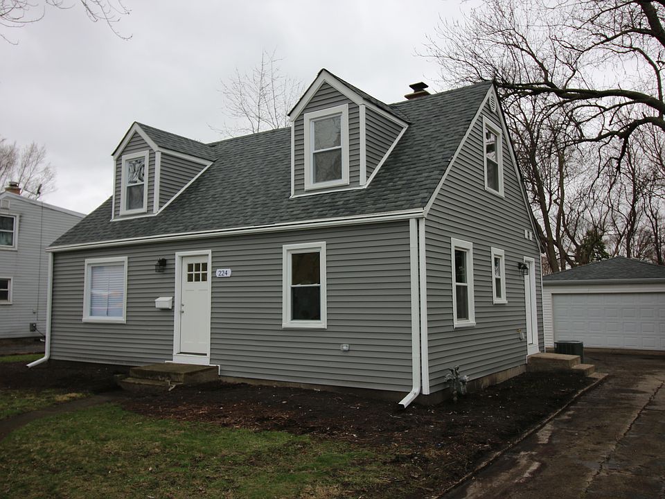 1st image of 224 E Lyndale Ave