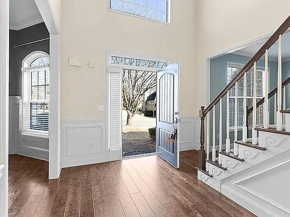 5th image of 3968 Lake Ruby Ln