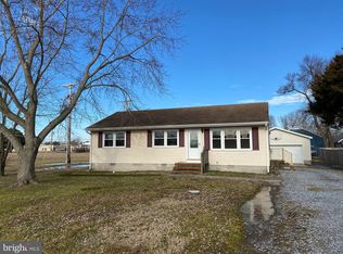 206 Connaway St, Hebron, MD 21830