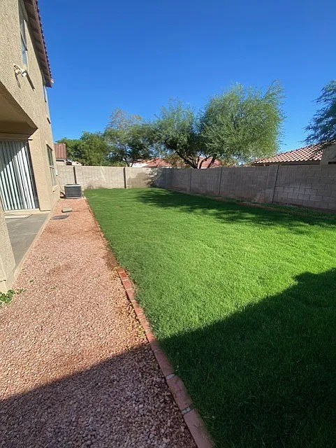 3 bed, 2.5 bath, 1824 sqft, $2,200 — Photo 2