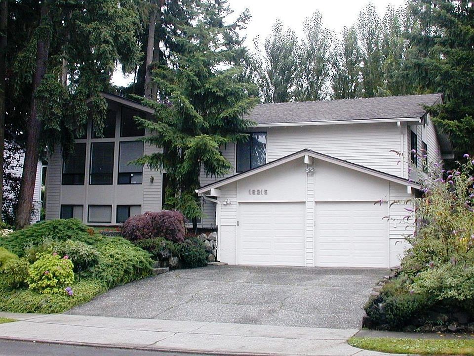 Updated 5 bedroom Redmond Home