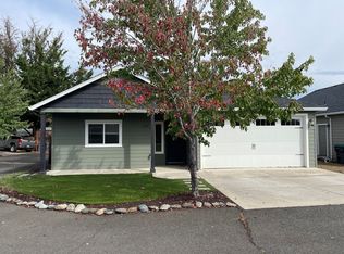 1350 Swayze Ln, Medford, OR 97501