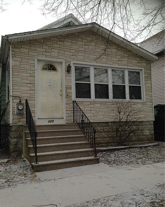 1st image of 209 East St