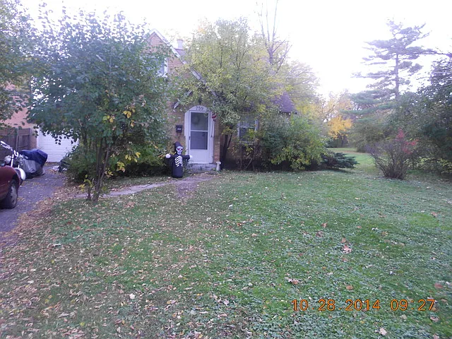 759 Greenwood Rd photo 1