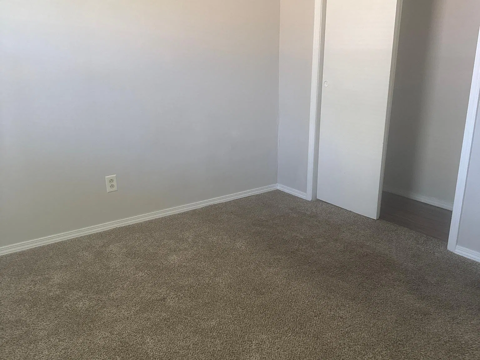 1 bed, $765 — Photo 4