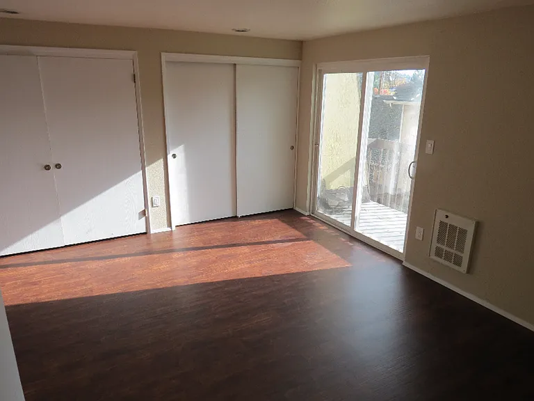 18609 Bothell — Photo 7