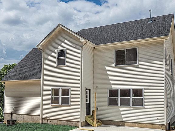 3rd image of 77 Brennan Ct
