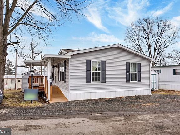 2nd image of 612 Range End Rd Lot 11