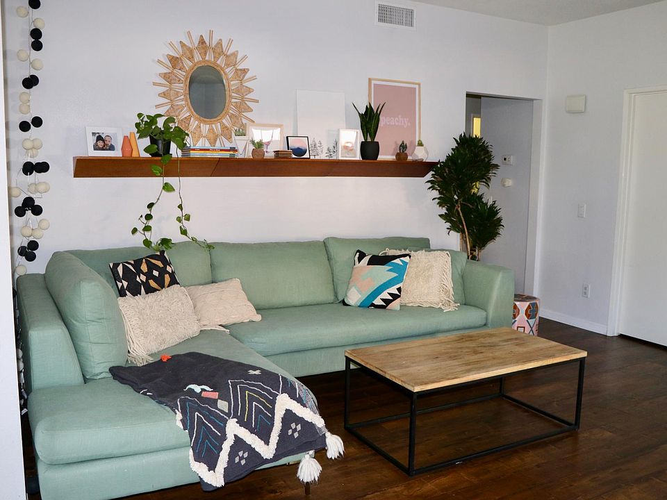 1st image of 25853 McBean Pkwy Unit 39