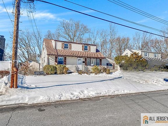 2nd image of 45 Piersoll Rd