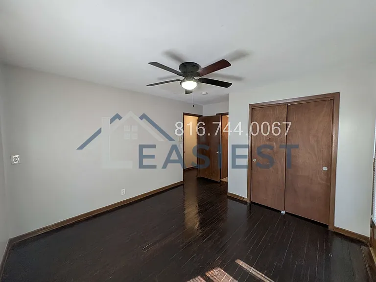 8650 E 109th St — Photo 12