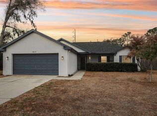 6917 Oakcrest Way, Zephyrhills, FL 33542