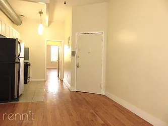 Rented by Rennit Inc.