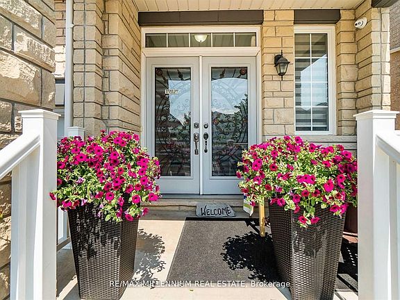 3rd image of 19 Durango Dr