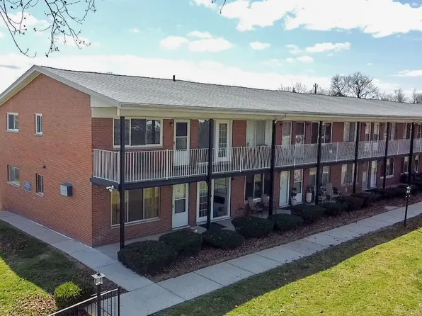 2217 Clawson Ave APT 201, Royal Oak, MI 48073
