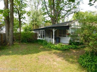 19 Hunt Ave, Hudson Falls, NY 12839