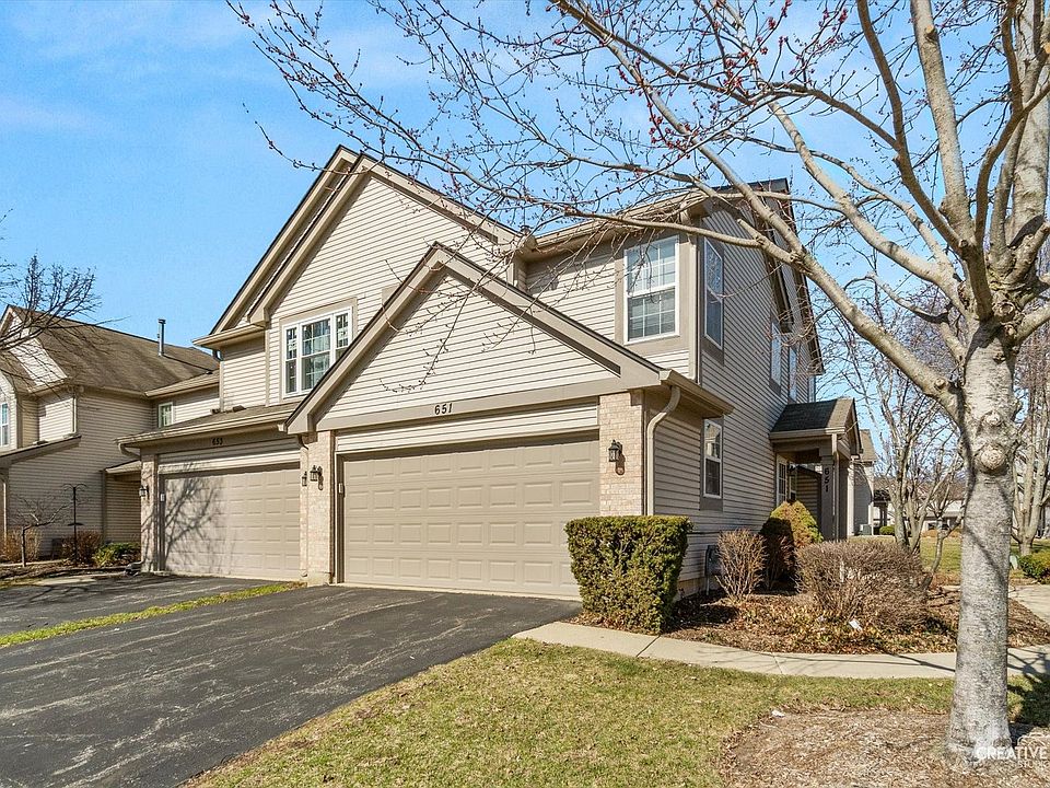 1st image of 651 Lancaster Cir