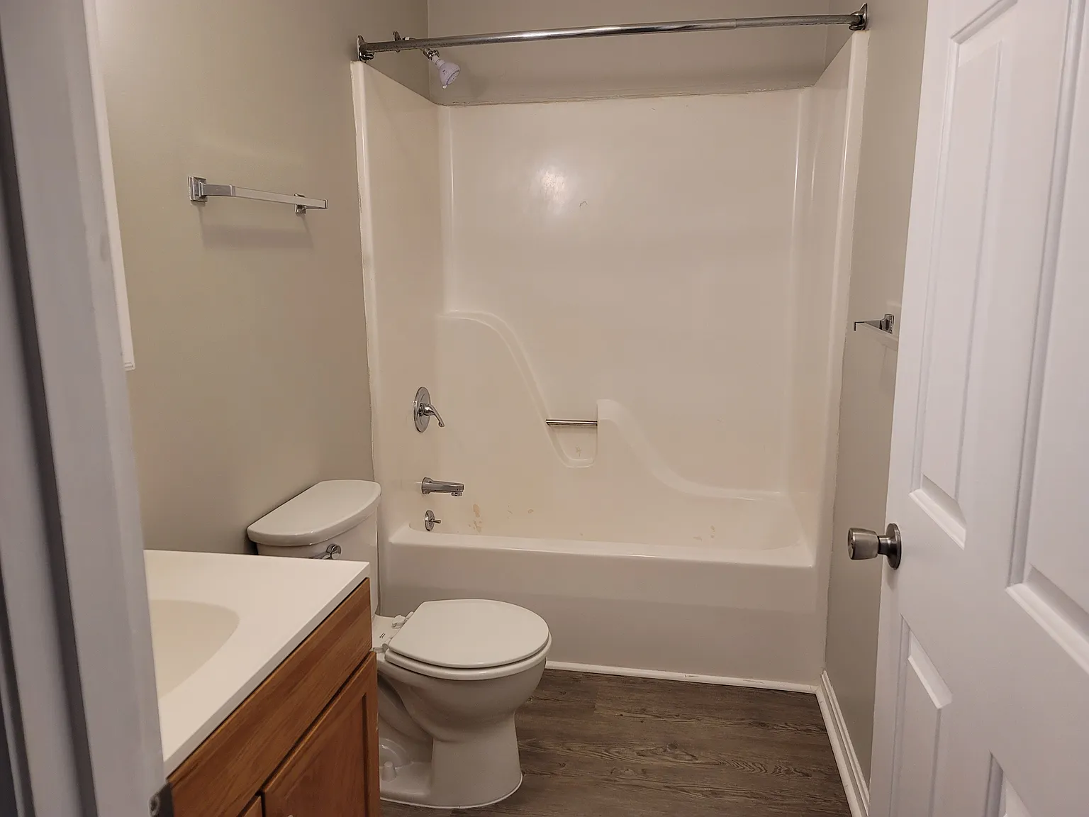 258 Wildwood St — Photo 2