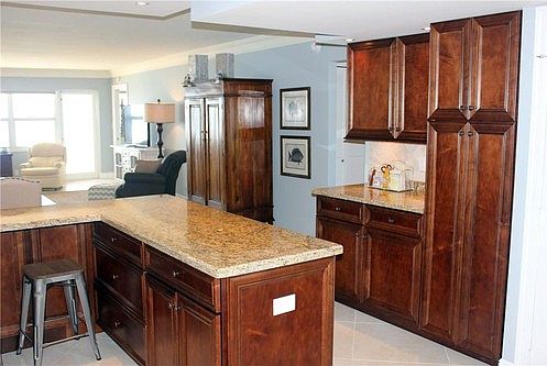 5th image of 328 N Ocean Blvd Ph 07