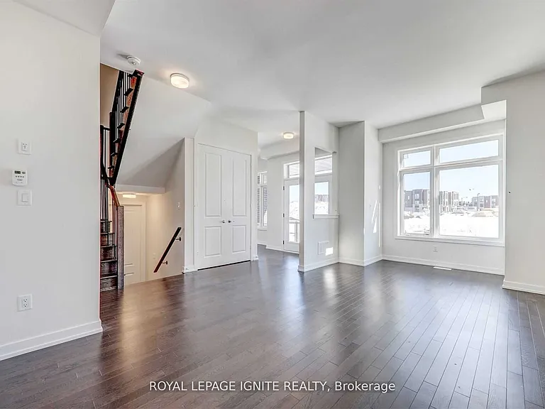 56 Rustle Woods Ave — Photo 9