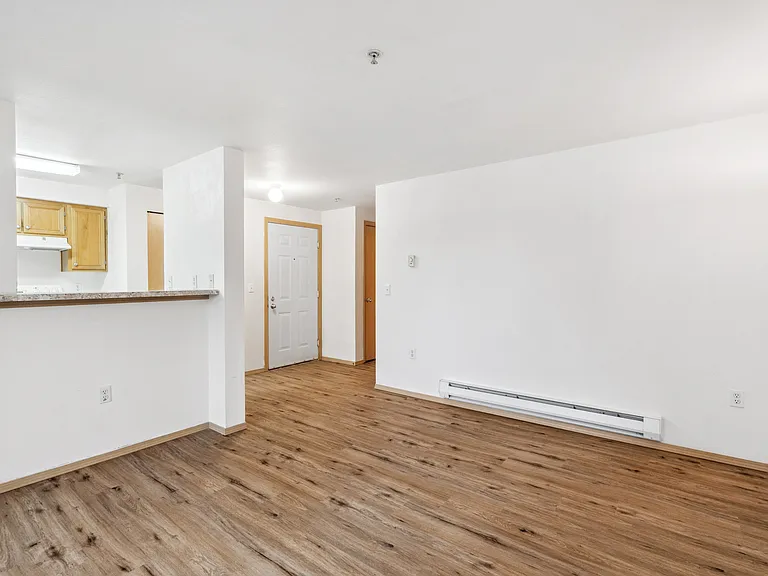 One Bedroom 605 Sq Ft One Bedroom 605 Sq Ft