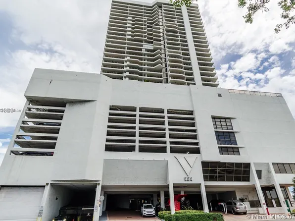 555 NE 15th St APT 515, Miami, FL 33132