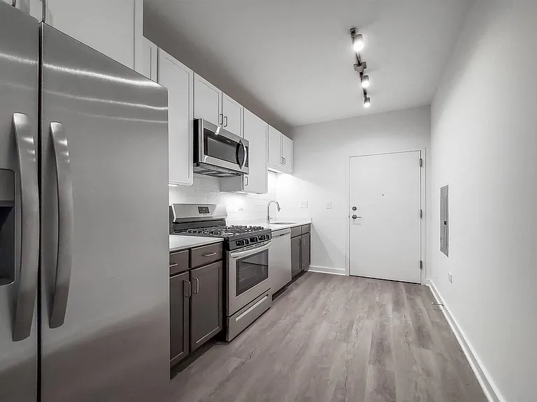 The Raven Residences — Photo 10