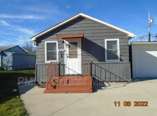 5973 S 32nd St, Milwaukee, WI 53221