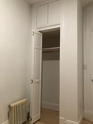 Rented by LJ Sloane Management | media 67