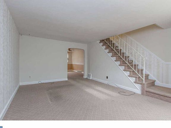 4th image of 731 Beech Ave