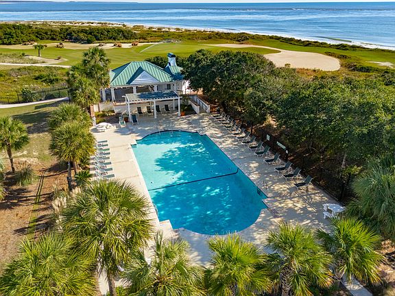 4th image of 25 Ocean Point Dr