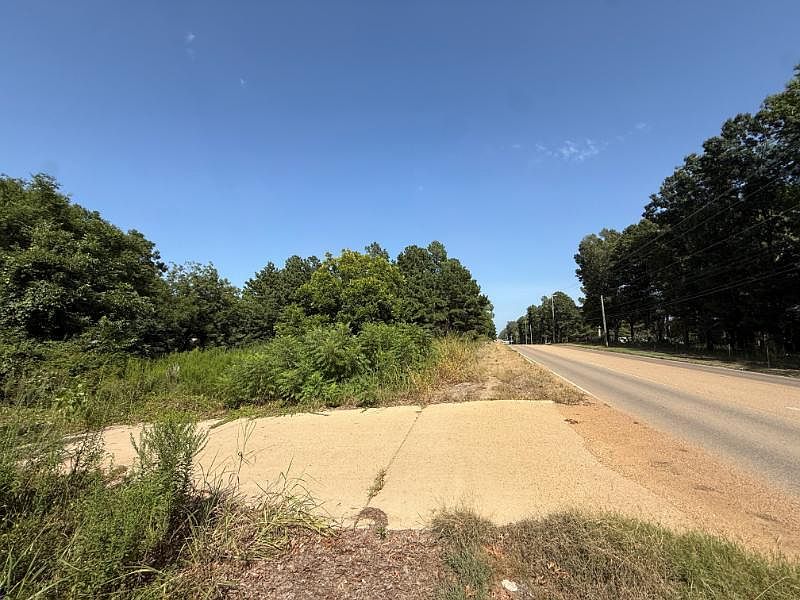 2nd image of Blackjack Rd