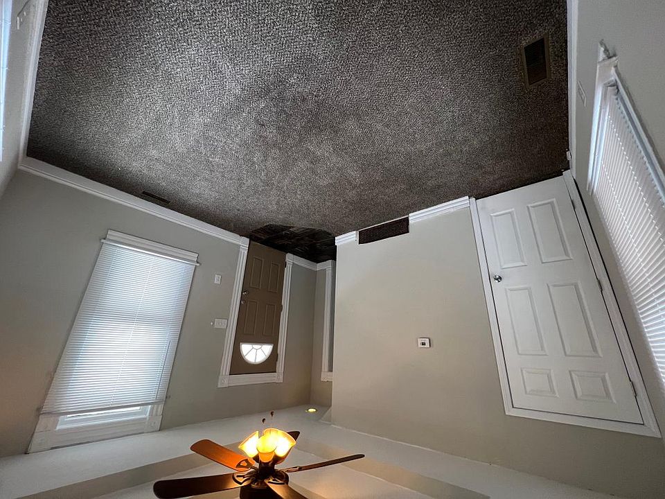 1st image of 2517 S 15th St