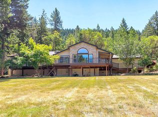 480 Surrey Dr, Grants Pass, OR