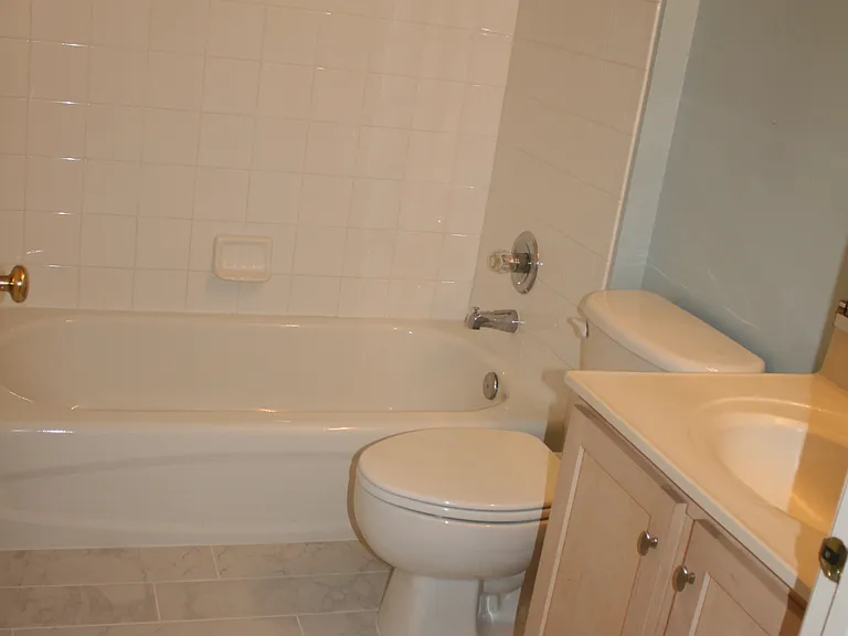 22593 Welborne Manor Sq — Photo 29