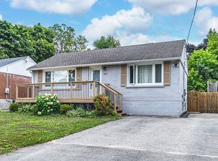 163 Gunn St, Barrie, ON L4M 2H8