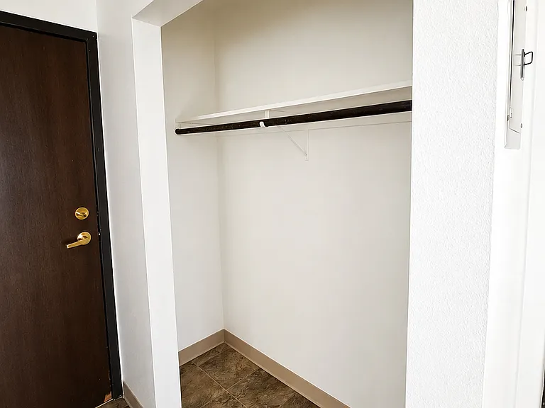 Whispering Pines Apartments — Photo 10