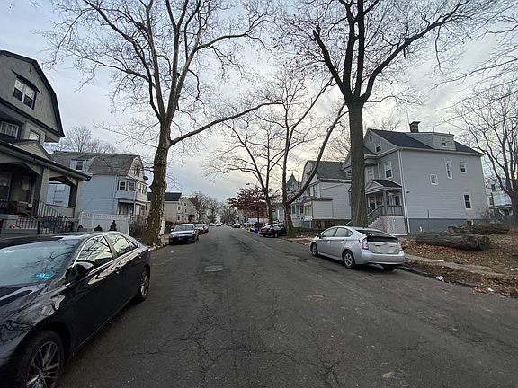 5th image of 134 N 15th St