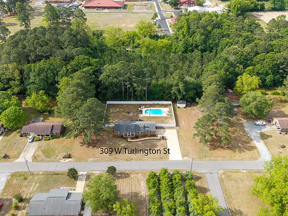 3rd image of 309 W Turlington Street