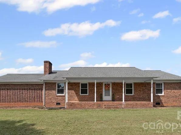 1090 Davids Chapel Church Rd, Lawndale, NC 28090