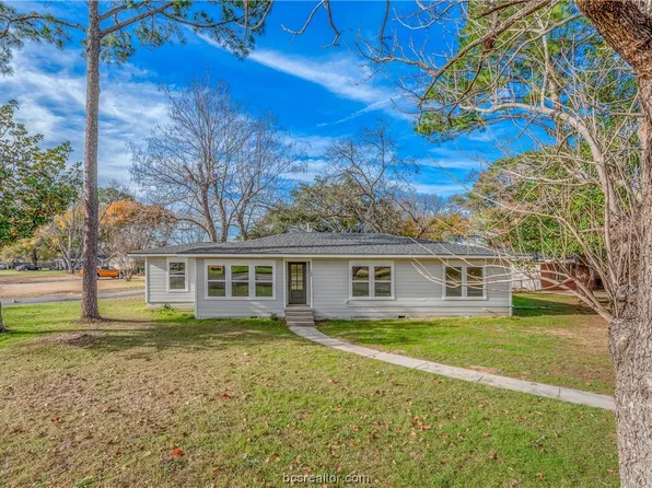 108 Rose Marie Blvd, Hearne, TX 77859