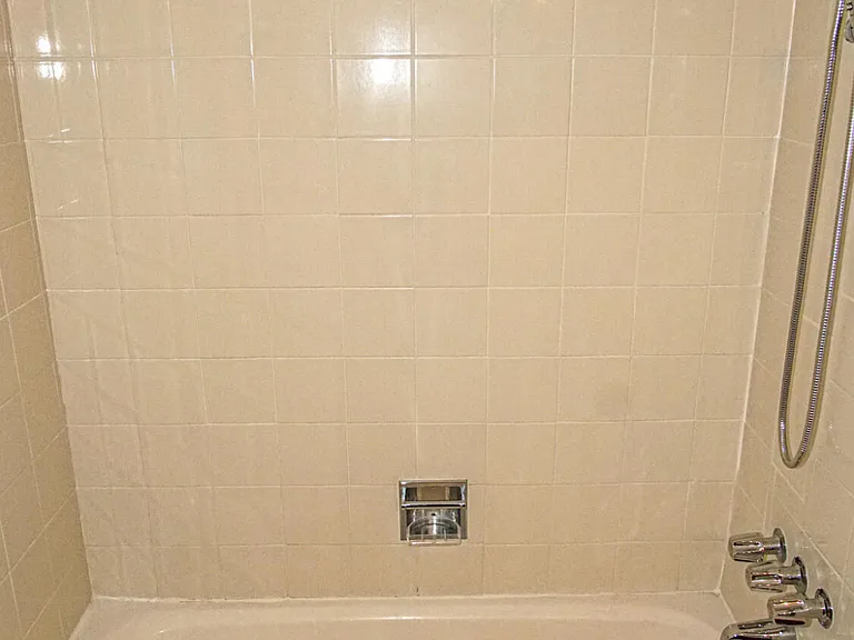 4553 Gen Maloney Cir — Photo 16