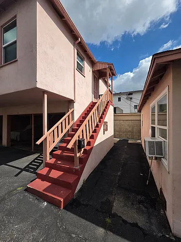 1123 Linden Ave. Photo 1
