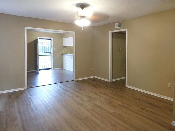 5th image of 4778 Daphne Rd