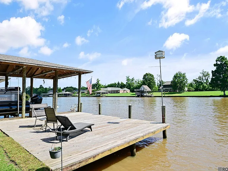 12066 River Highlands Dr — Photo 19