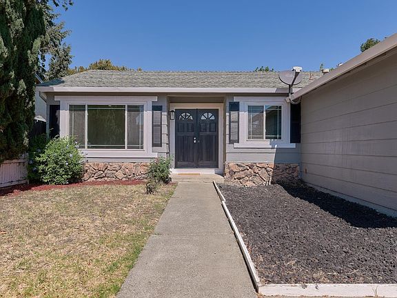 5th image of 96 Coral Lane