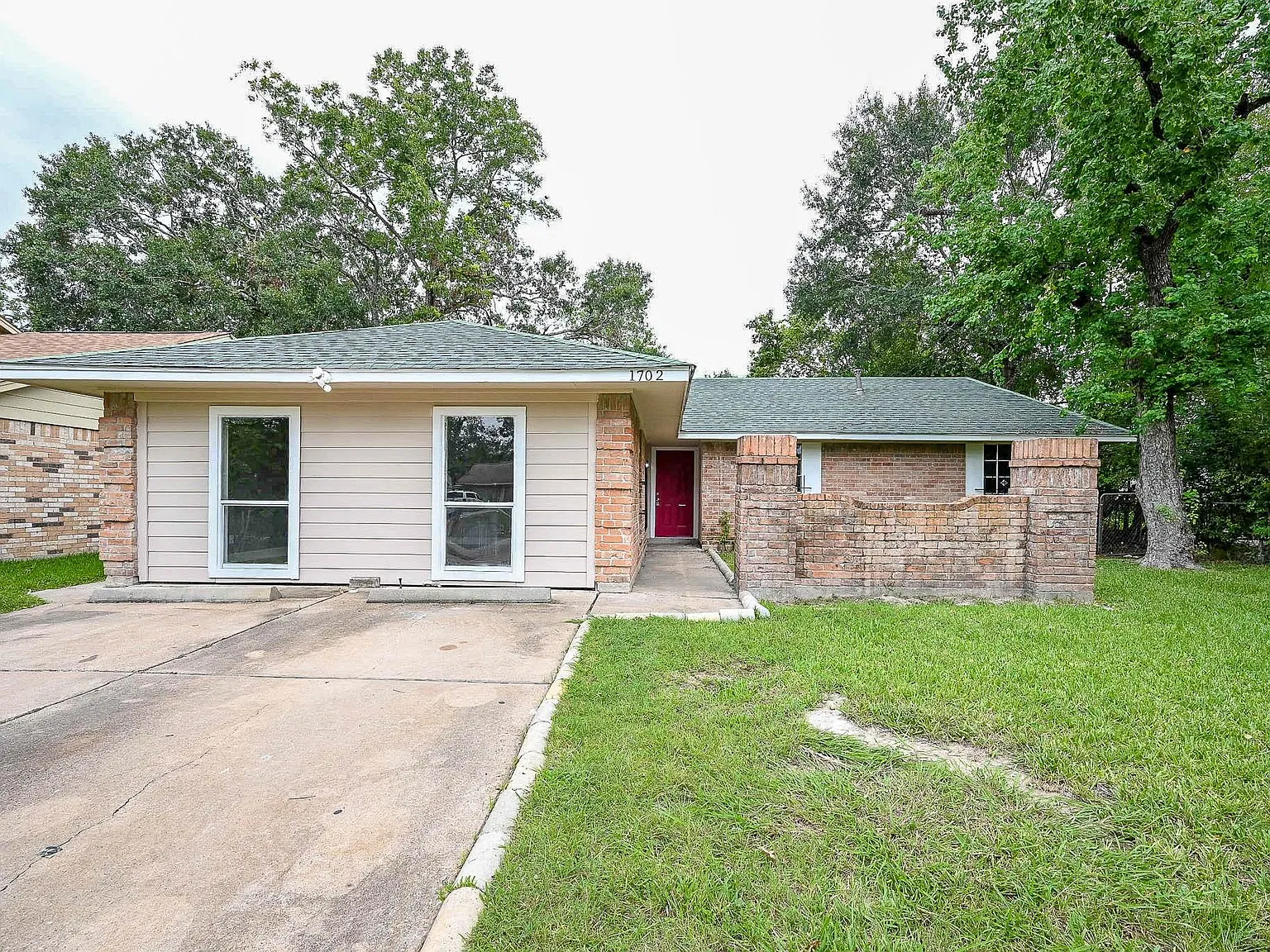 3 bed, 2.0 bath, 1672 sqft, $1,535 — Photo 2