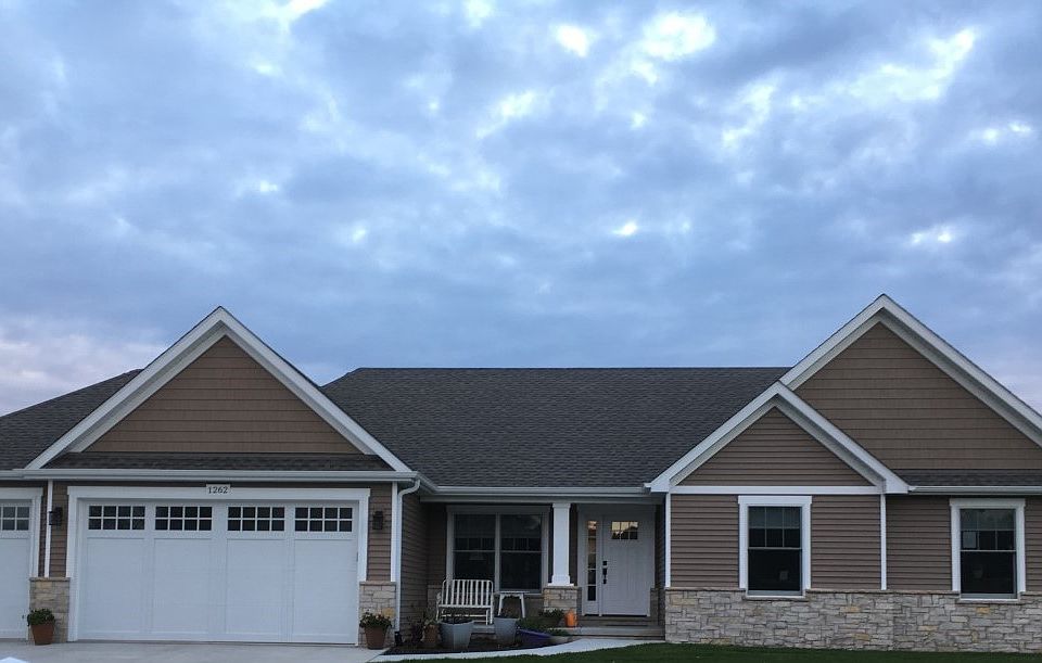 2nd image of 1282 Deerpath Dr